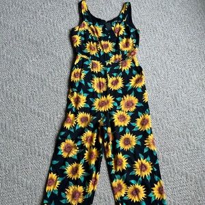 💚NWT GROW WITH ME WIDE-LEG JUMPSUIT